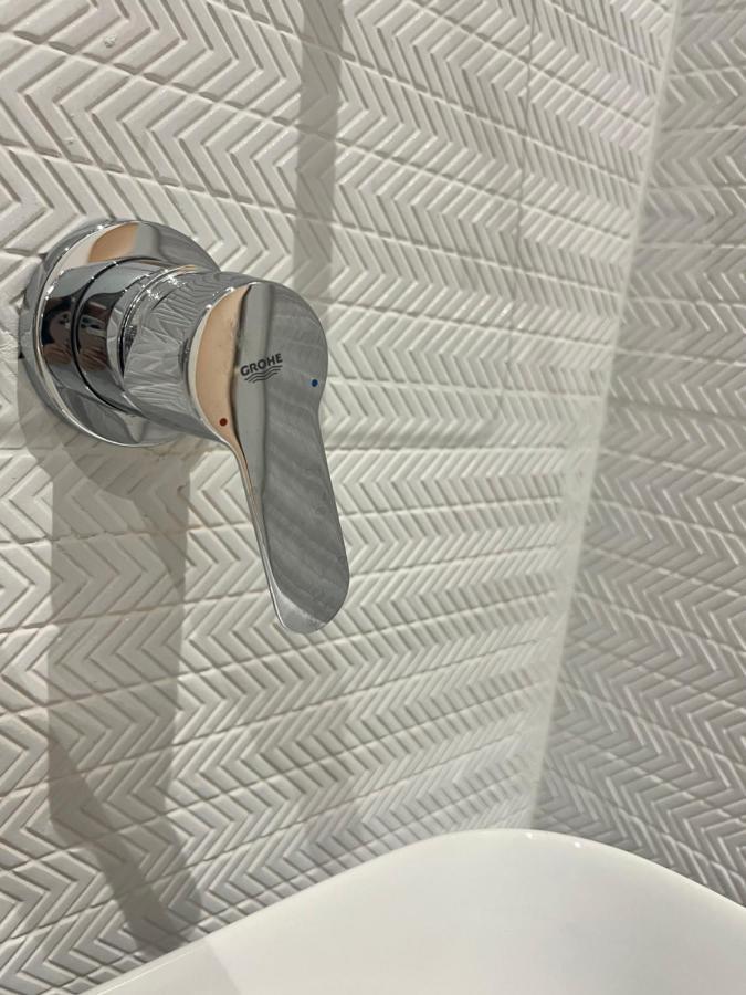 Enzo Rooms & Apartment Blloku 티라나 외부 사진