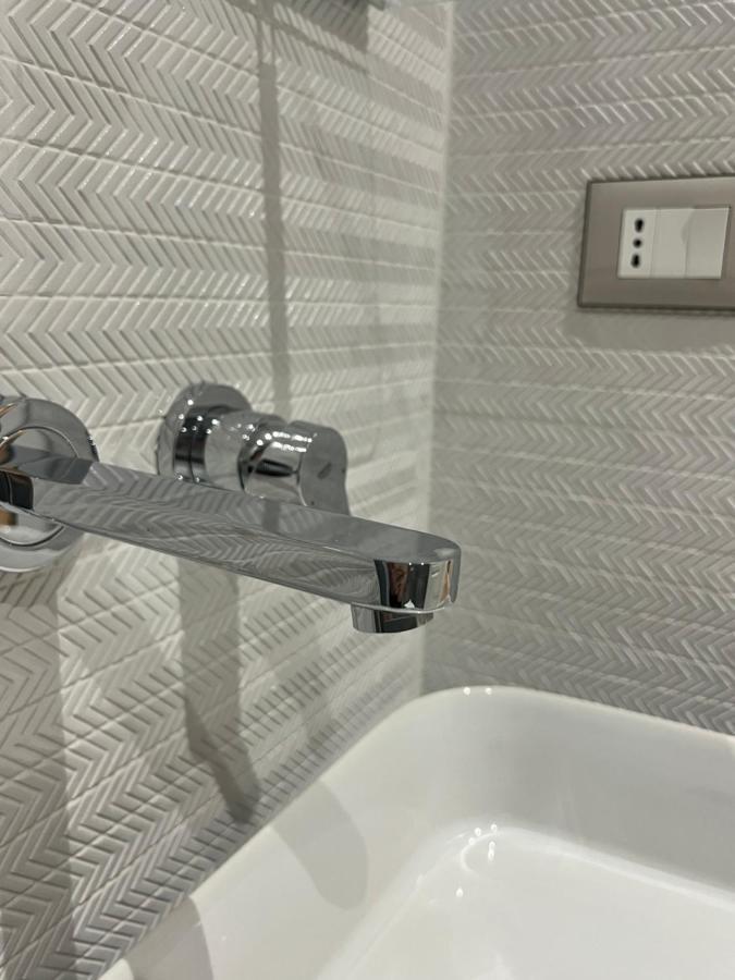 Enzo Rooms & Apartment Blloku 티라나 외부 사진