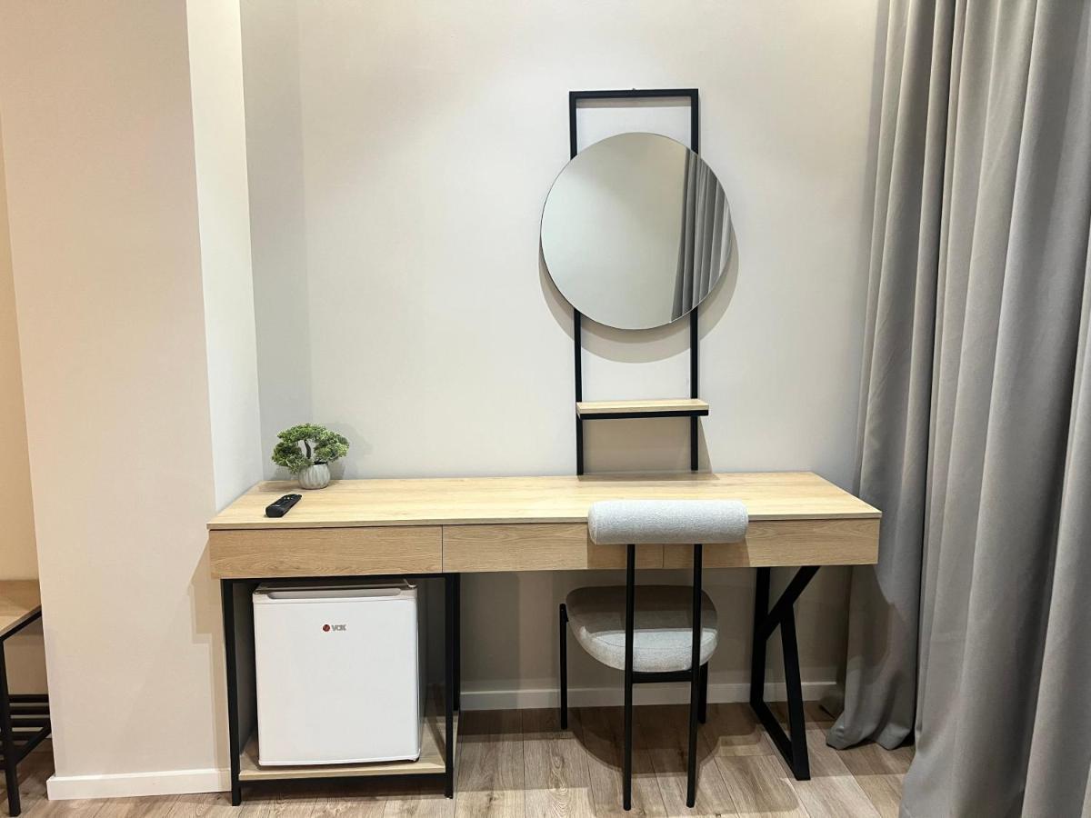 Enzo Rooms & Apartment Blloku 티라나 외부 사진